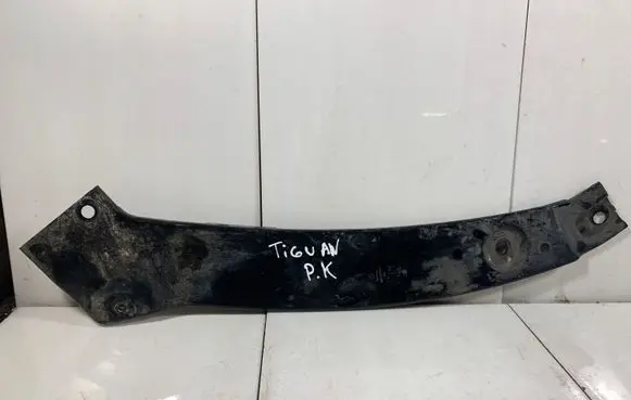 Volkswagen Tiguan Radiator support slam panel bracket 5N0806929A