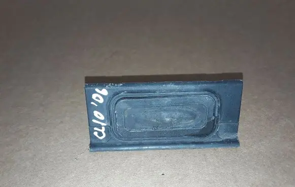 Renault Clio III Tailgate opening switch 8200299249