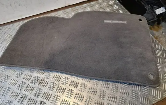 Porsche Cayenne (92A) Front floor mat NERA