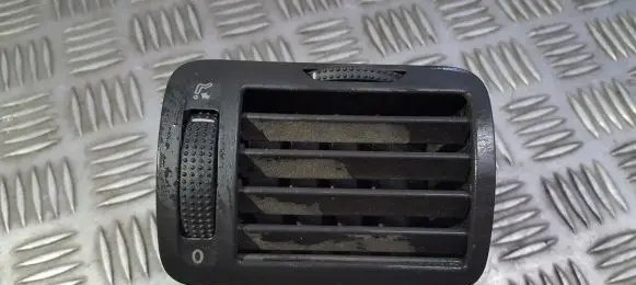 Volkswagen PASSAT B5.5 Dashboard side air vent grill/cover trim 3B0819703D 95162310