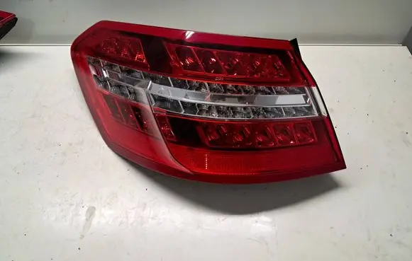 Mercedes-Benz E W212 Rear/tail lights A2129060558