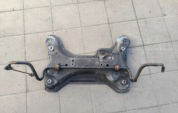 Opel Vivaro Front subframe