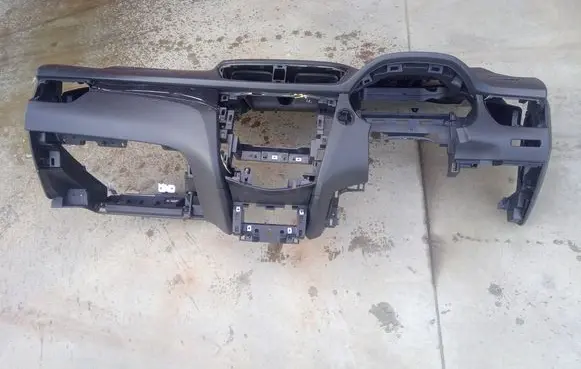 Nissan Qashqai Dashboard 682004EA0A