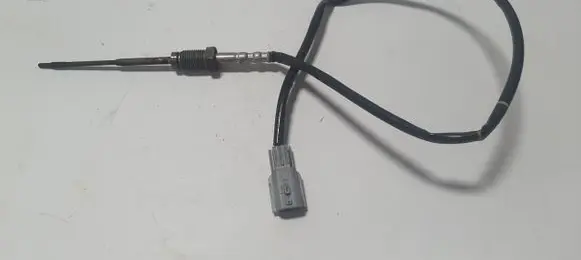 Nissan Juke I F15 Exhaust gas temperature sensor 226401632R