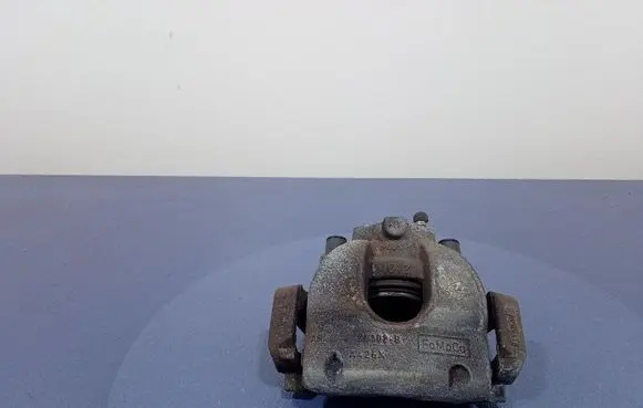 Ford Kuga I Front brake caliper JX61BEF