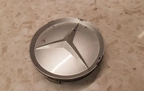 Mercedes-Benz ML W163 Original wheel cap A1634000025
