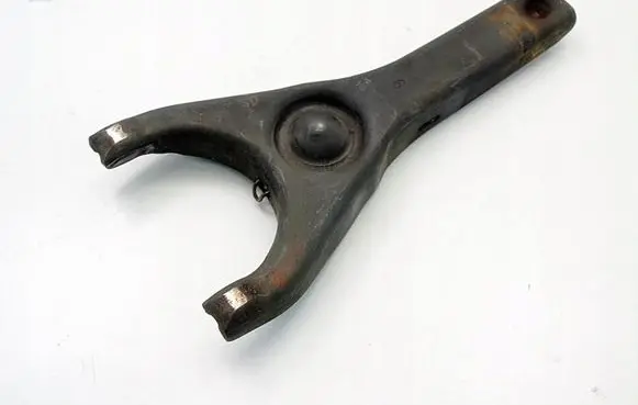 Nissan Primera Clutch release arm fork 