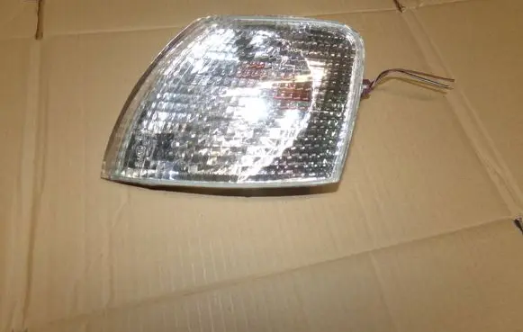 Volkswagen PASSAT B5 Front indicator light 