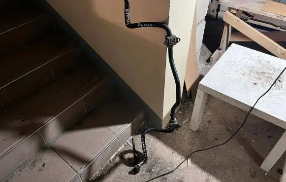Toyota Avensis T250 Front anti-roll bar/sway bar