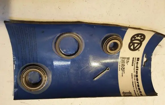 BMW 3 E30 Front wheel bearing hub BMW1502