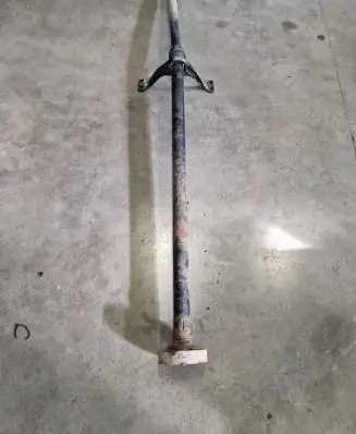 Volkswagen PASSAT B7 Drive shaft (set) 3C0521101