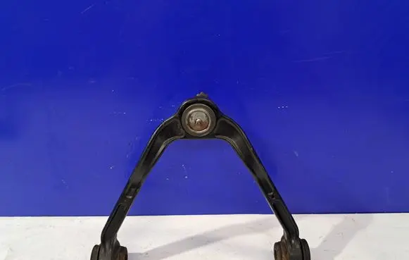 Rear upper control arm/wishbone