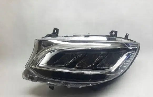 Mercedes-Benz Sprinter W907 W910 Headlight/headlamp A9109065000