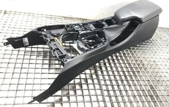 BMW 3 F30 F35 F31 Armrest 