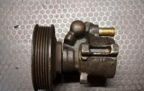 Power steering pump