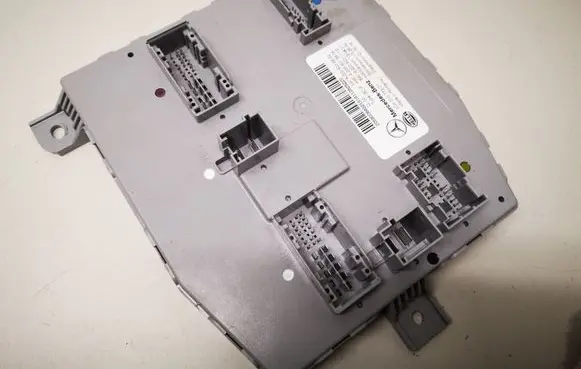 Mercedes-Benz GLE (W166 - C292) Other control units/modules 5DK01077277 A2059006822 A2059013904