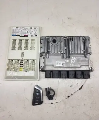 BMW X3 G01 Engine ECU kit and lock set 5A57783 5A5FD47 034138329