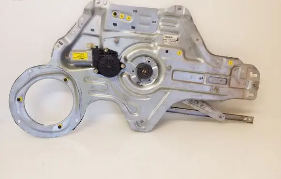 KIA Cerato Front door window regulator with motor KMC824602F000 WH068P00
