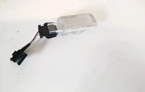Volkswagen Phaeton Other interior light 4b0947415