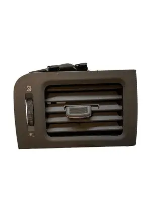 Nissan X-Trail T31 Dashboard side air vent grill/cover trim P1680A75410 68761JG00B 68761JG40B