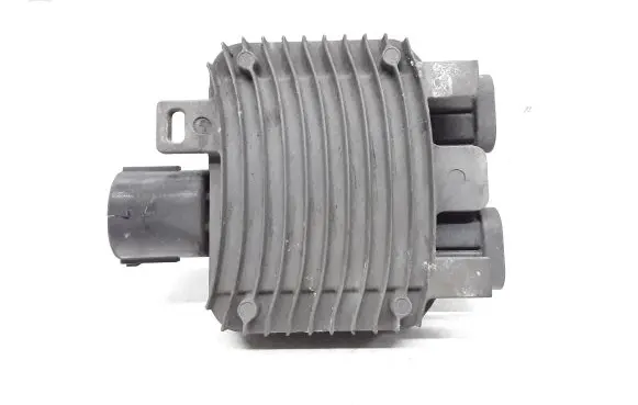 Coolant fan relay