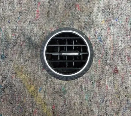 Audi A3 S3 8P Dash center air vent grill 8P0820901D