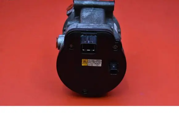 Toyota C-HR I Air conditioning (A/C) compressor (pump) 042400-0240