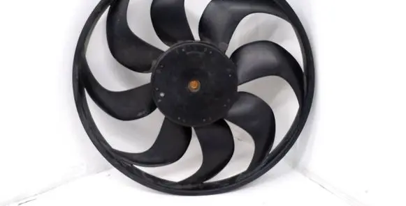 Dacia Dokker Electric radiator cooling fan SS423613 5YY0585 5000992
