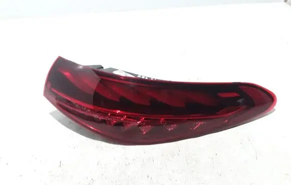 Rear/tail lights