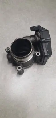 Volkswagen Caddy Throttle valve 03L128063T