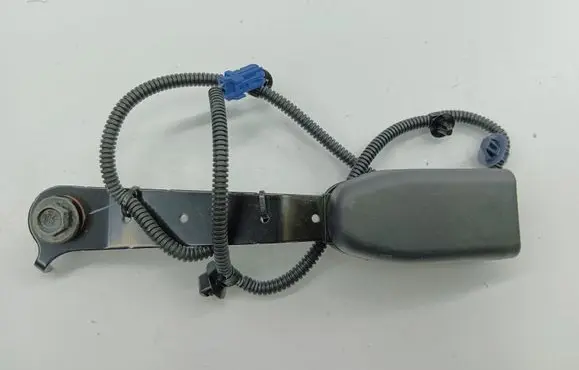 Honda CR-V Front seatbelt buckle