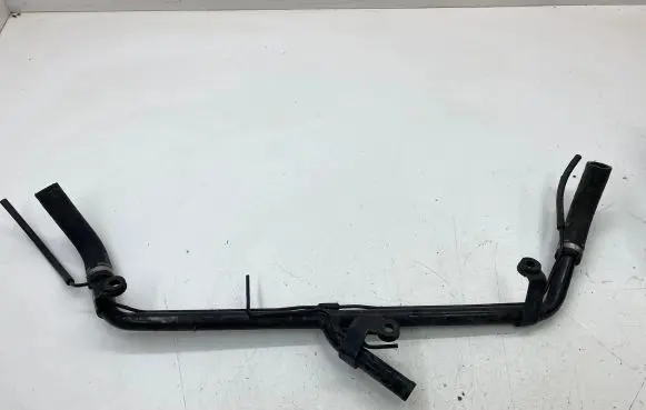 Volkswagen Golf IV Engine coolant pipe/hose