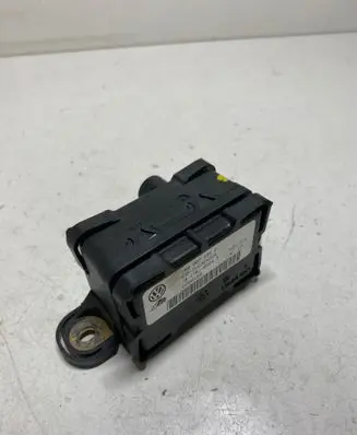 Skoda Octavia Mk2 (1Z) ESP acceleration yaw rate sensor 1K0907655D CV76A21Z02 10170103643