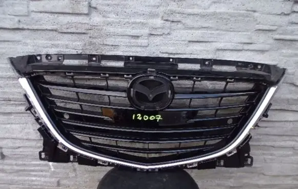 Mazda 3 II Front bumper upper radiator grill