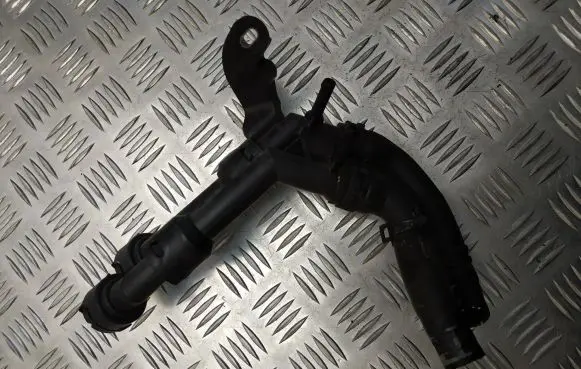 Audi A6 S6 C7 4G Engine coolant pipe/hose 4G0145909B