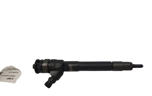 Nissan Qashqai Fuel injector 0445110414