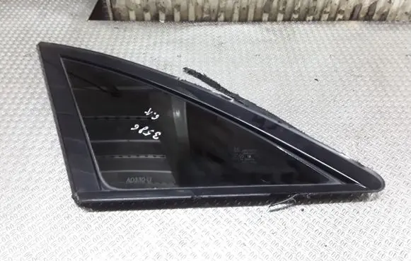 Infiniti FX Rear side window