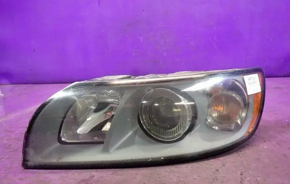 Volvo V50 Headlight/headlamp 30678912LH