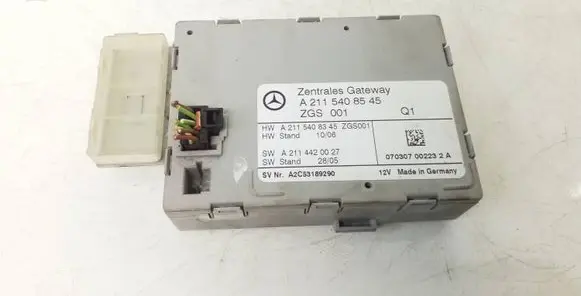 Mercedes-Benz E W211 Gateway control module A2115408545 A2114420027 A2115408345