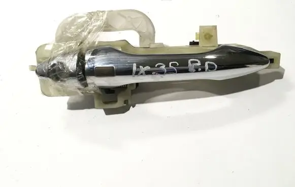 Hyundai ix35 Front door exterior handle 9072200400