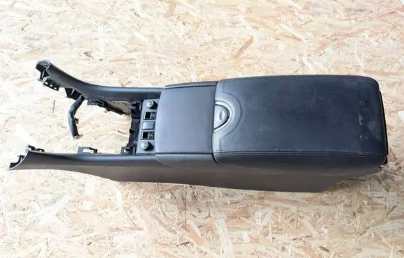 Infiniti QX50 (J50) Armrest P10540A98000