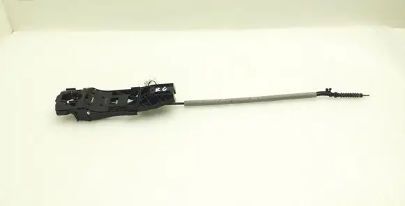 Rear door exterior handle/bracket