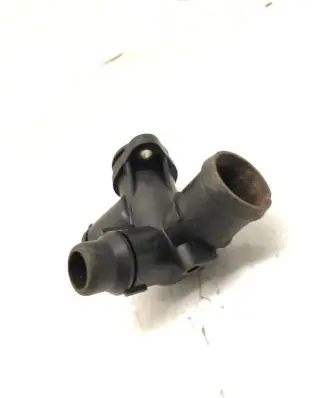 Audi A6 S6 C6 4F Engine coolant pipe/hose 06D121133