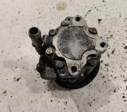 Peugeot 607 Power steering pump 9655444580