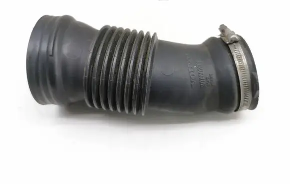 Volvo V70 Air intake hose/pipe 30769233