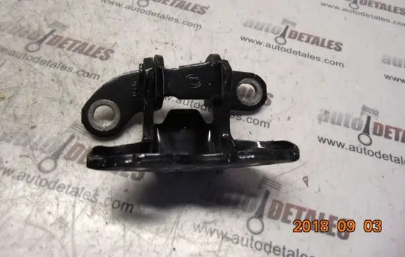 Lexus IS 220D-250-350 Rear door upper hinge