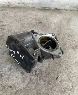 Opel Insignia A Throttle valve 50569200