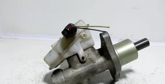 Ford Focus C-MAX Master brake cylinder 03350886401