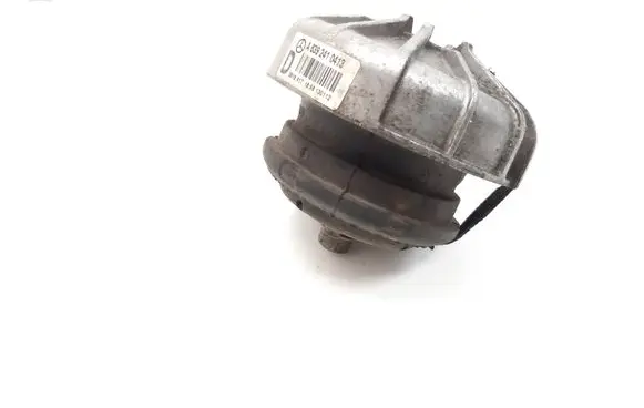 Mercedes-Benz Vito Viano W639 Engine mount bracket A6392410413