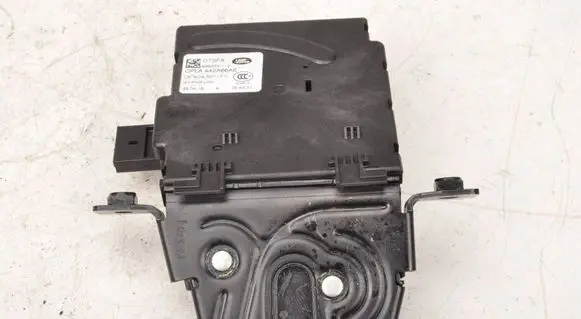 Land Rover Range Rover Sport L494 Tailgate lock latch 939434-112